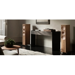 KEF R5 META