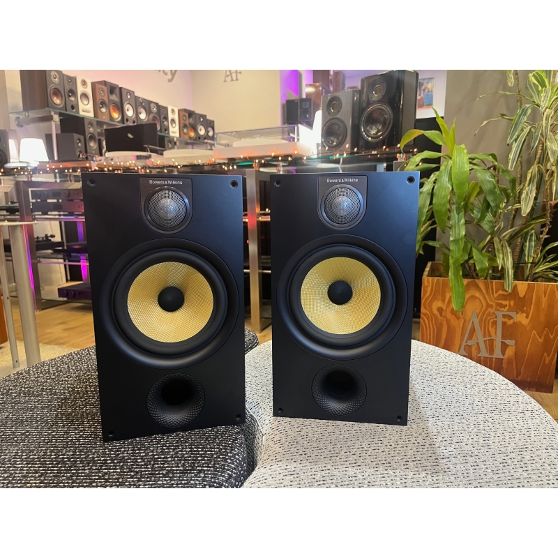 BOWERS & WILKINS 685 S2