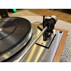 Thorens TD166