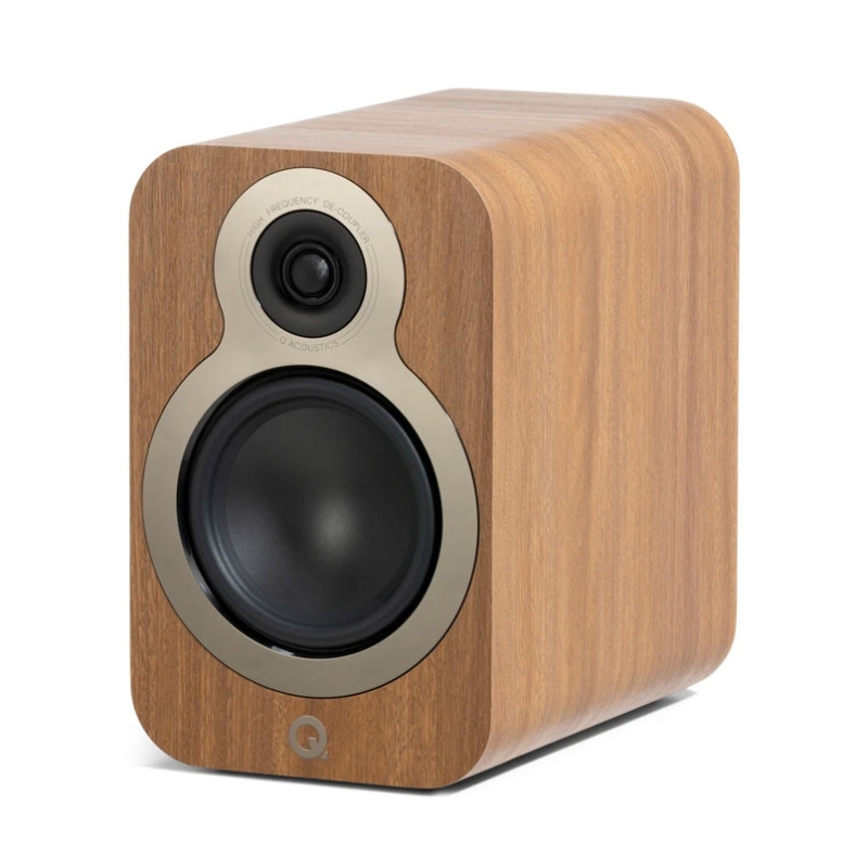 Q ACOUSTICS 3020C